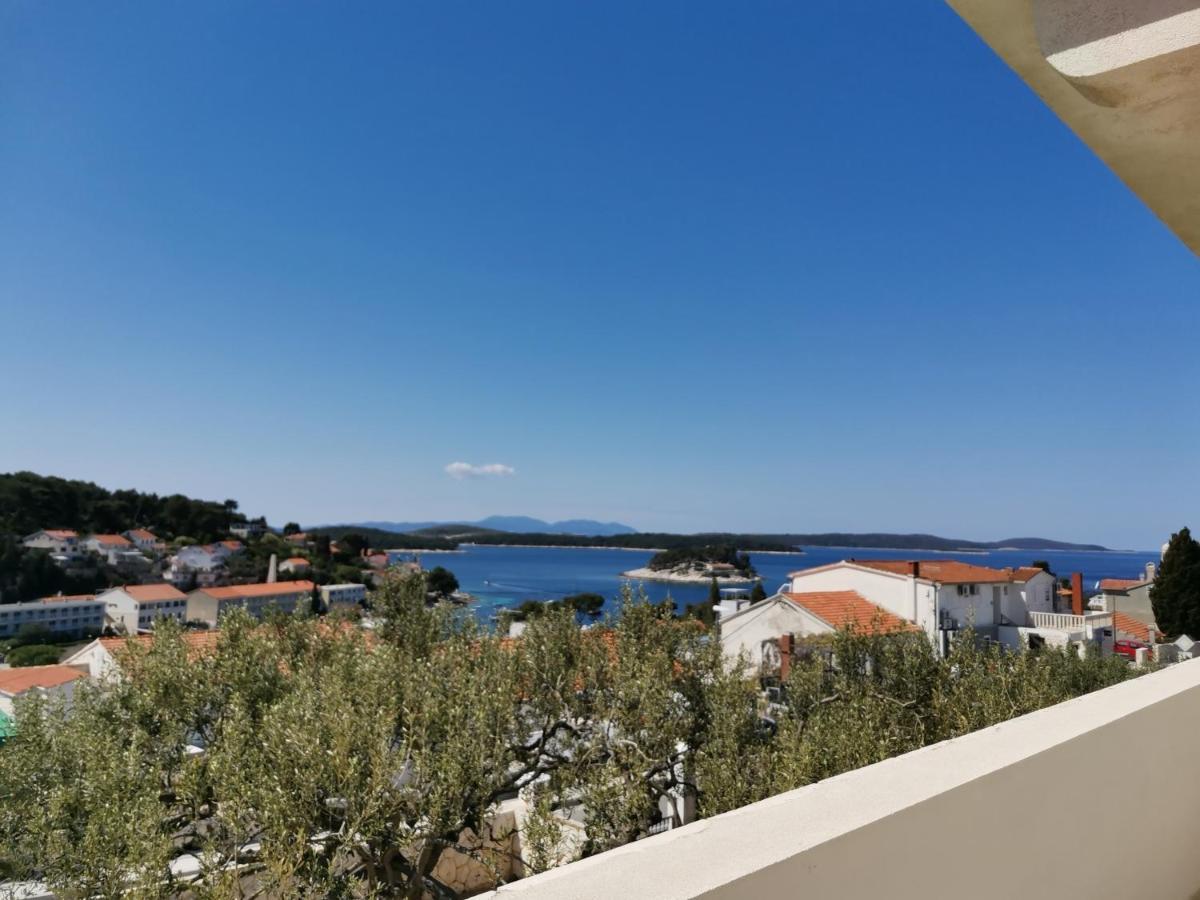 Apartment Buzolic Hvar Town Extérieur photo